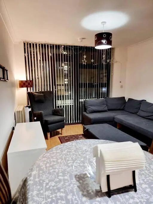 아파트 Entire Home In East London E3 Near Bromley By Bow Station 영국